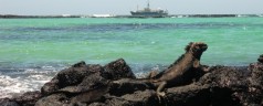 Sediment coring off the Galápagos Islands